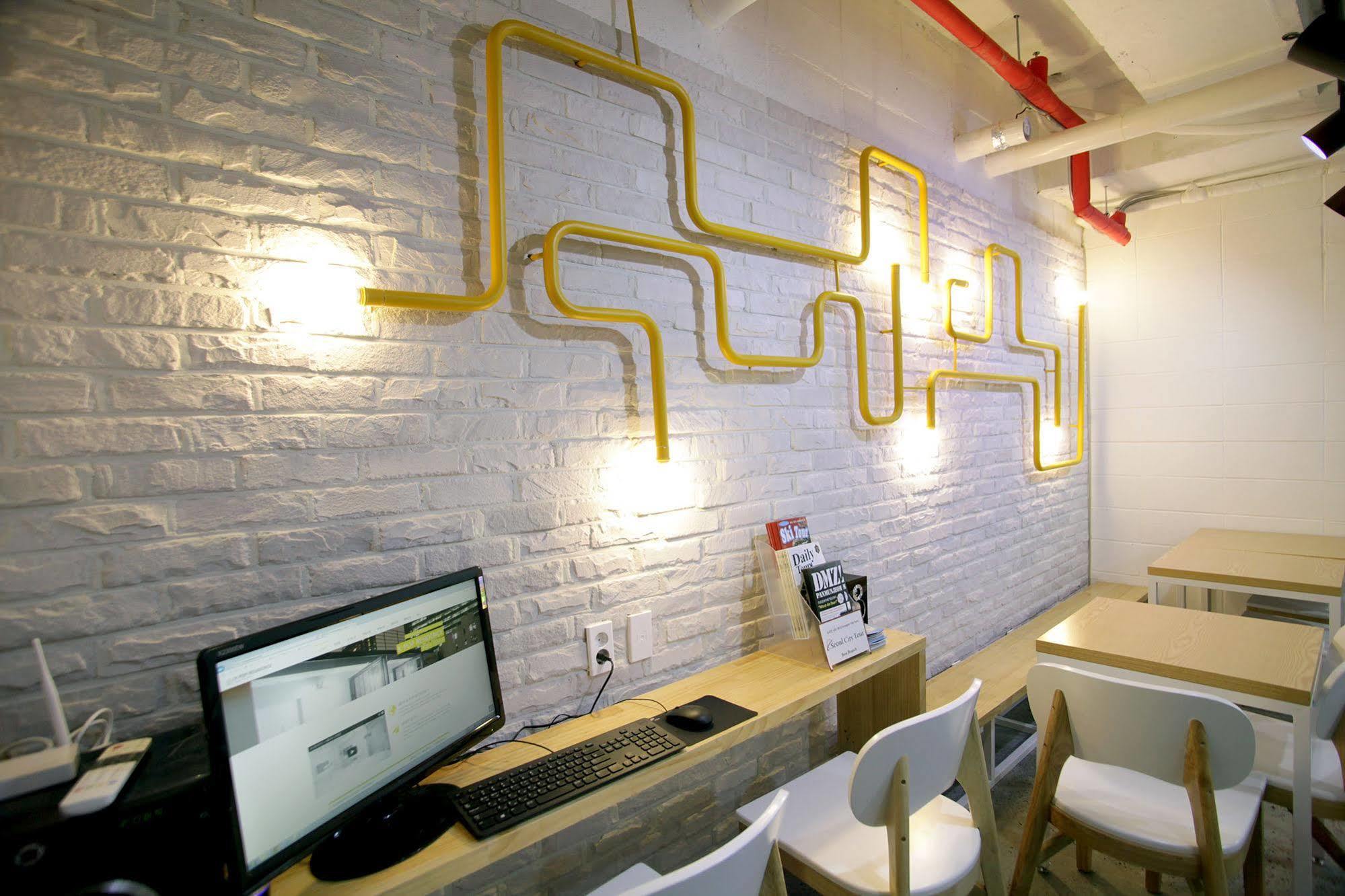 K-Pop Hotel Seoul Tower מראה חיצוני תמונה